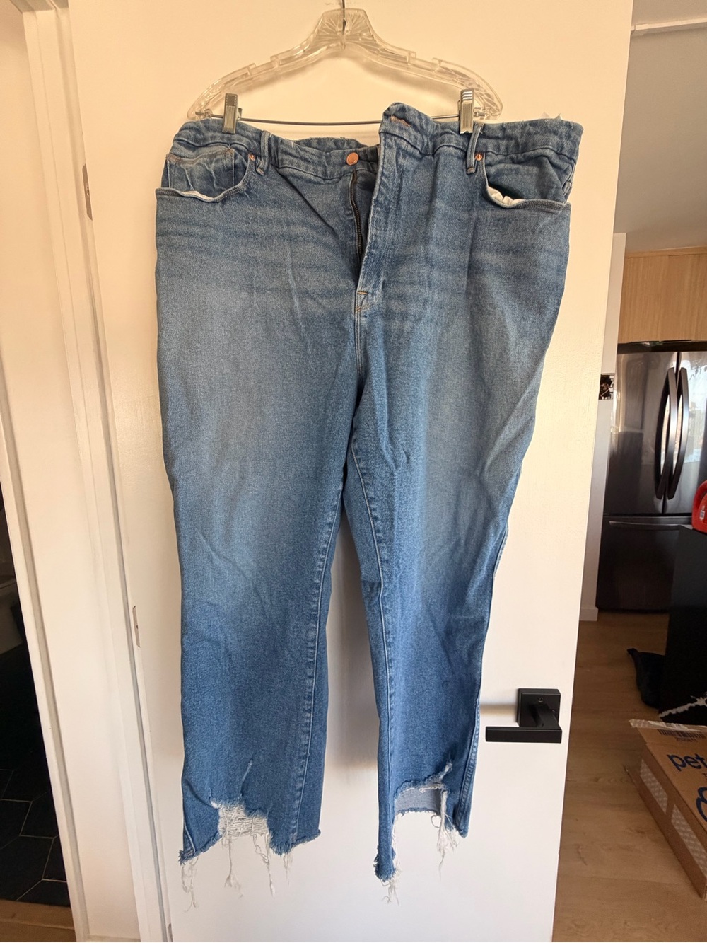 Good American Light Blue High-Rise Cropped Jeans with Frayed Hem